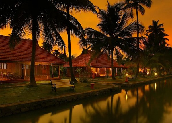 Kondai Lip Backwater Heritage Resort