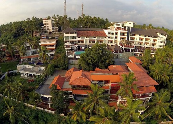 Gokulam Grand Turtle Beach